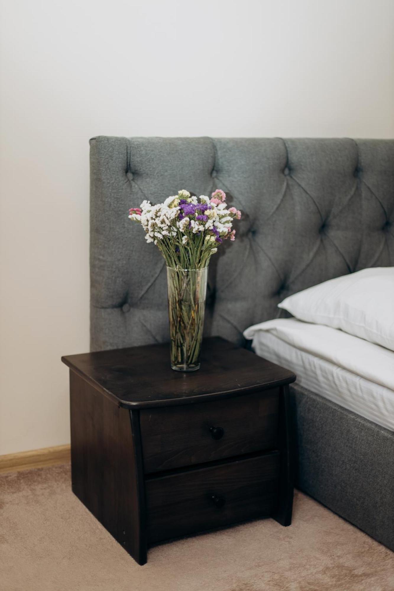 Eduard Hotel Ujgorod Dış mekan fotoğraf